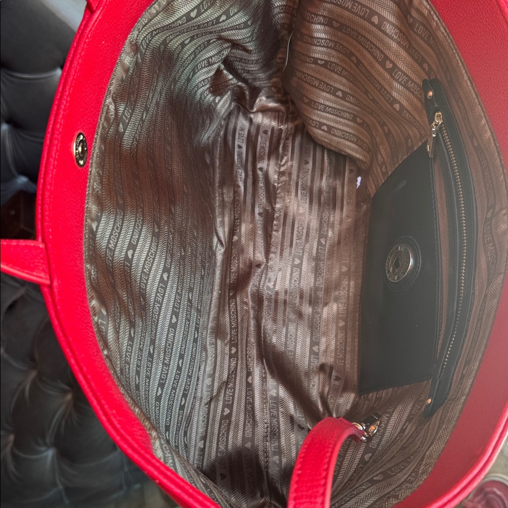 Love Moschino Red Leather Tote - Picture 4 of 11